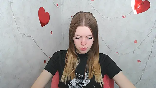 AliceFlirtt  online show from 03-20-25, 07:58