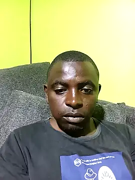 Snapshot of Bigswitdick chatting on 02-15-25, 08:54 Bigswitdick online show from 02-15-25, 08:54