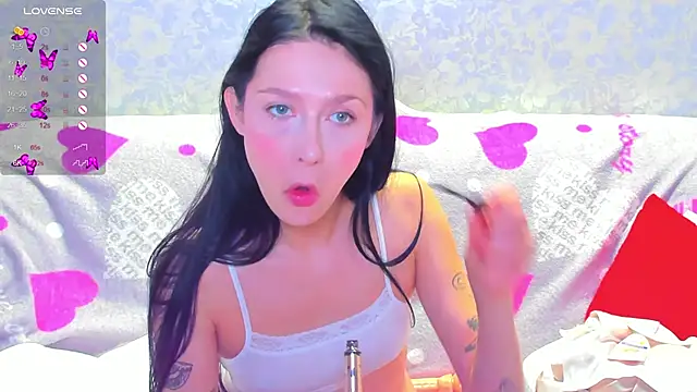 Snapshot of Vanessa_Florence chatting on 11-03-25, 01:40 Vanessa Florence online show from 11-03-25, 01:40