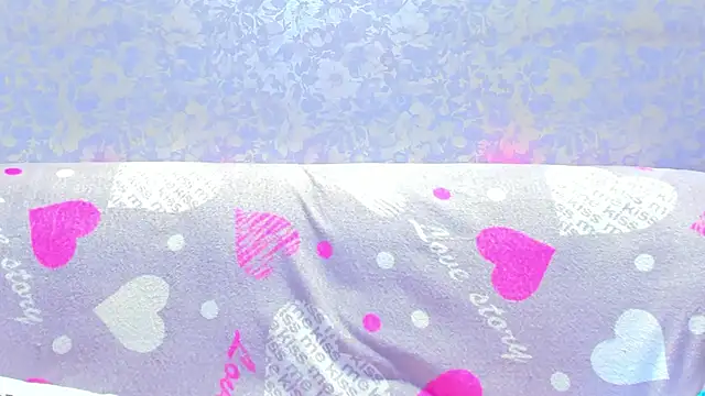 Snapshot of Vanessa_Florence chatting on 11-30-25, 01:31 Vanessa Florence online show from 11-30-25, 01:31