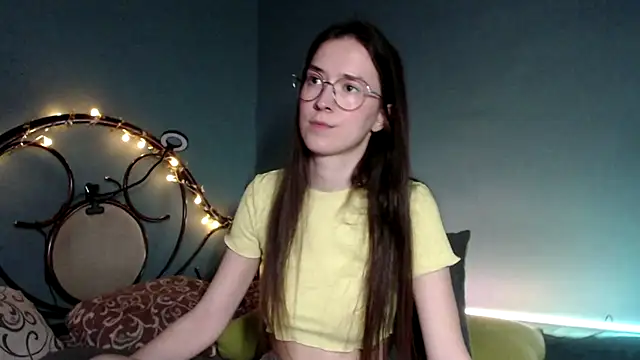 wow  kelly online show from 02-08-25, 03:00