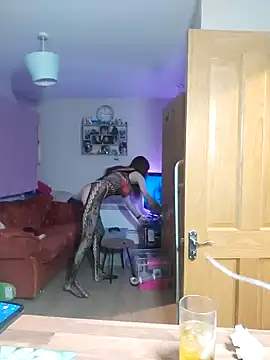 irishtommy1986 online show from 12-23-24, 10:12