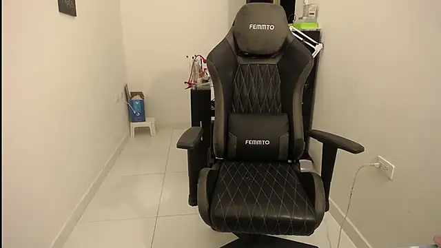 susana2523 online show from 01-31-25, 09:27