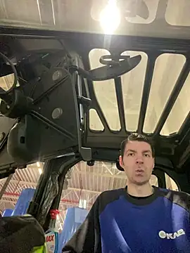 Snapshot of Ricoleckt chatting on 03-14-25, 06:32 Ricoleckt online show from 03-14-25, 06:32