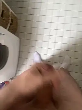 Snapshot of Ricoleckt chatting on 10-31-25, 10:05 Ricoleckt online show from 10-31-25, 10:05