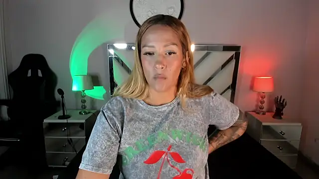 AnyyJones online show from 03-05-25, 07:38