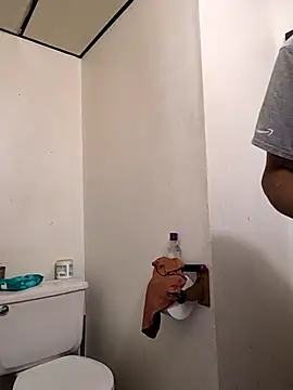 Snapshot of KinkyDesires chatting on 10-24-25, 11:56 KinkyDesires online show from 10-24-25, 11:56