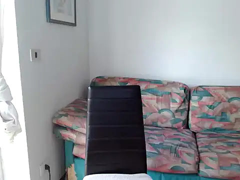 Snapshot of danasantoreal chatting on 09-14-25, 08:02 danasantoreal online show from 09-14-25, 08:02