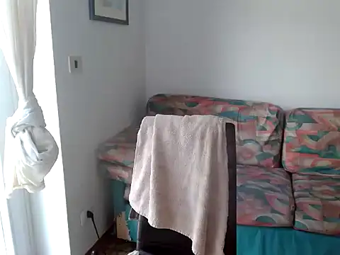 Snapshot of danasantoreal chatting on 09-20-25, 08:04 danasantoreal online show from 09-20-25, 08:04