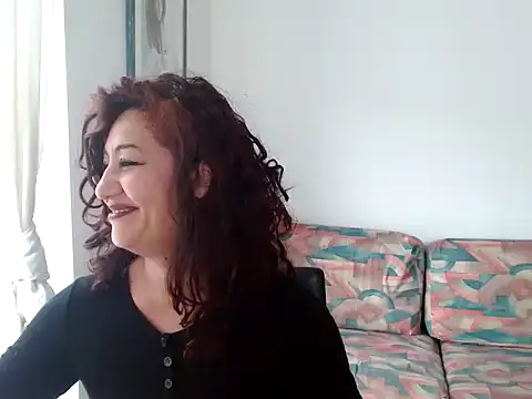 Snapshot of danasantoreal chatting on 09-23-25, 03:15 danasantoreal online show from 09-23-25, 03:15