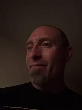 El Gizmo online show from 12-13-24, 07:36