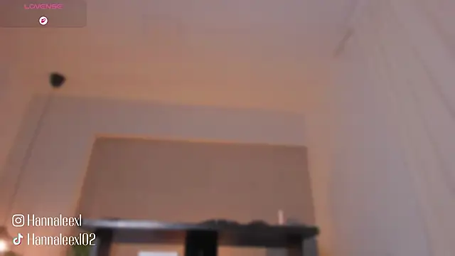 hanna lee02 online show from 03-06-26, 12:12