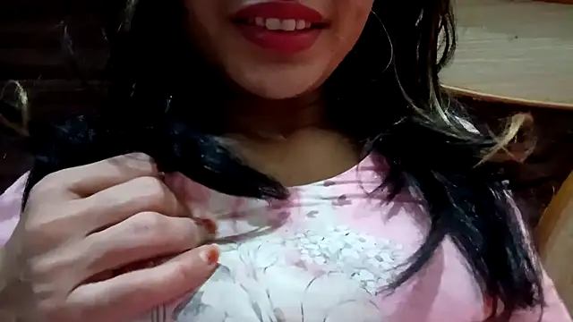 Snapshot of Jatti_punjab_di chatting on 02-01-26, 05:00 Jatti punjab di online show from 02-01-26, 05:00