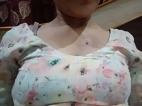 Snapshot of Jatti_punjab_di chatting on 07-28-26, 04:50 Jatti punjab di online show from 07-28-26, 04:50