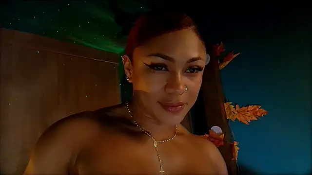 Snapshot of HeidiCox chatting on 01-31-25, 12:17 HeidiCox online show from 01-31-25, 12:17