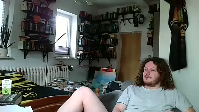 Snapshot of sunr1sa chatting on 02-15-26, 07:05 sunr1sa online show from 02-15-26, 07:05