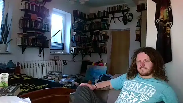 Snapshot of sunr1sa chatting on 02-16-26, 04:14 sunr1sa online show from 02-16-26, 04:14