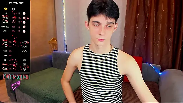 Aaron Boom online show from 11-14-25, 05:17