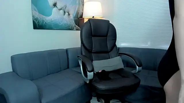 Angel Dust18 online show from 09-09-25, 02:05