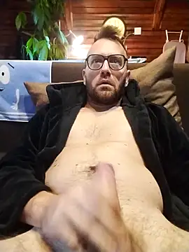 tomee83 online show from 10-06-25, 06:00