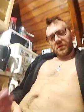 tomee83 online show from 12-14-25, 06:19