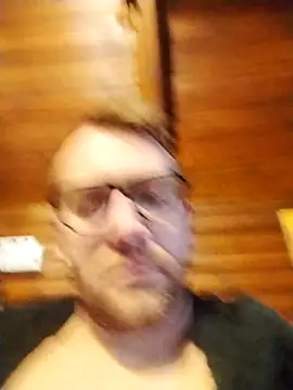 tomee83 online show from 01-10-26, 06:37