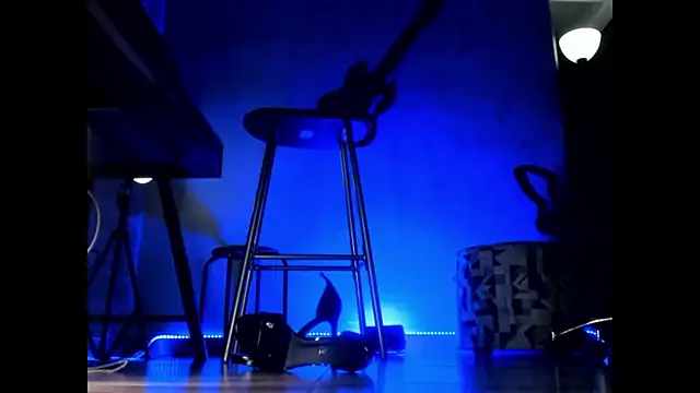 Witches of love online show from 09-13-25, 01:27