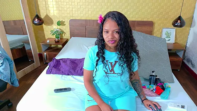 Squirter pussybomb online show from 01-15-25, 03:33