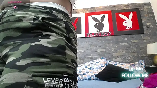 dayadubey  online show from 11-25-25, 10:04