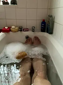 Russell1508 online show from 11-10-25, 03:11