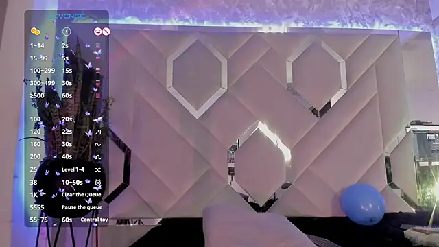 Sara Foxx1 online show from 02-04-25, 12:40