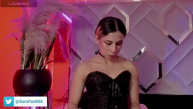 Sara Foxx1 online show from 11-14-25, 08:51