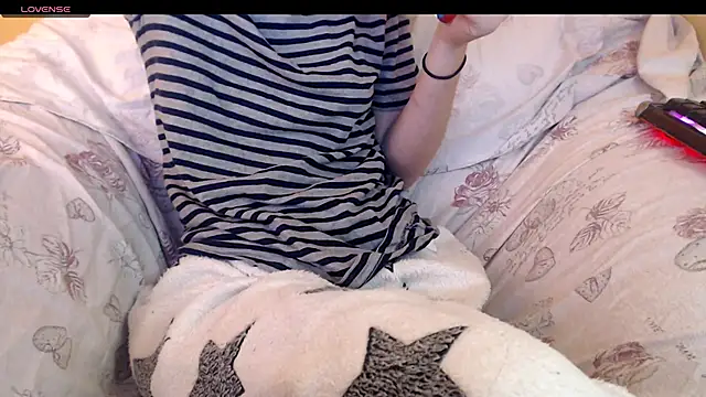 Snapshot of Perversdemlni chatting on 03-20-25, 02:53 Perversdemlni online show from 03-20-25, 02:53