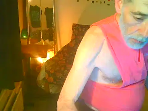 Snapshot of DaddyQuimHot chatting on 12-03-24, 02:25 DaddyQuimHot online show from 12-03-24, 02:25