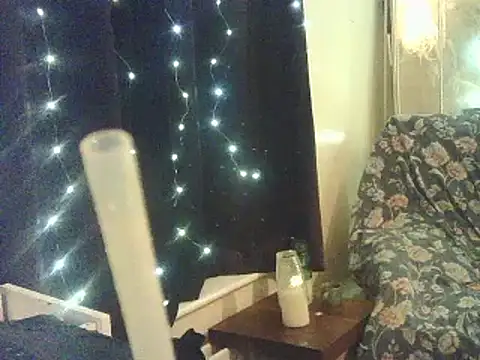 Snapshot of DaddyQuimHot chatting on 02-10-25, 04:41 DaddyQuimHot online show from 02-10-25, 04:41