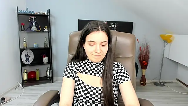 Snapshot of MelissaWiliam chatting on 02-18-25, 06:15 MelissaWiliam online show from 02-18-25, 06:15