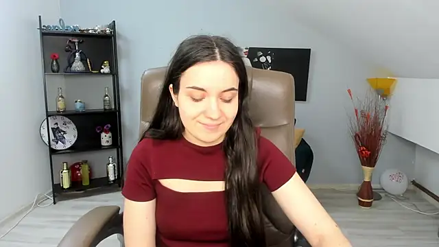 Snapshot of MelissaWiliam chatting on 02-20-25, 12:04 MelissaWiliam online show from 02-20-25, 12:04