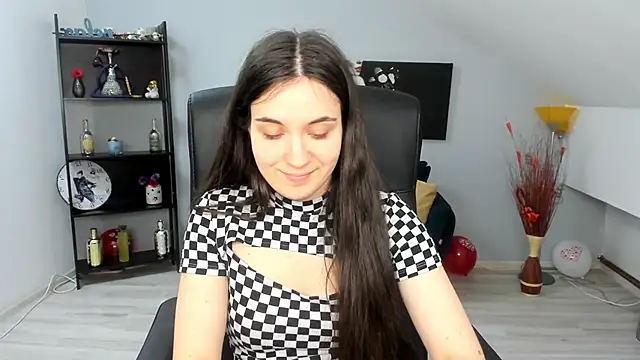 Snapshot of MelissaWiliam chatting on 02-25-25, 03:49 MelissaWiliam online show from 02-25-25, 03:49