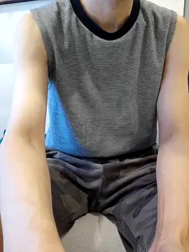 Snapshot of ori6 chatting on 12-21-24, 10:50 ori6 online show from 12-21-24, 10:50