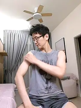 Snapshot of ori6 chatting on 09-10-25, 04:29 ori6 online show from 09-10-25, 04:29