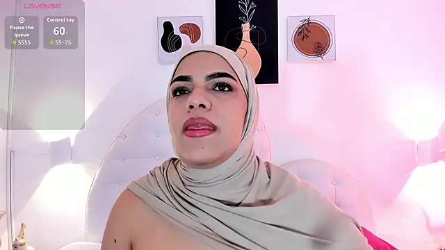 Umarani  online show from 09-11-25, 06:41