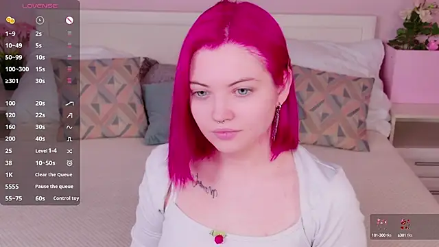 Snapshot of Lisa_Adam chatting on 12-10-24, 04:13 Lisa Adam online show from 12-10-24, 04:13