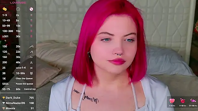 Snapshot of Lisa_Adam chatting on 12-13-24, 01:44 Lisa Adam online show from 12-13-24, 01:44