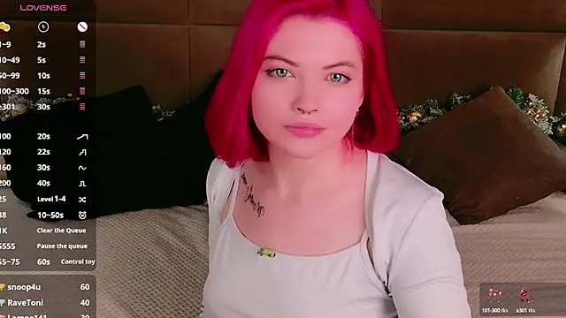 Snapshot of Lisa_Adam chatting on 12-18-24, 07:15 Lisa Adam online show from 12-18-24, 07:15