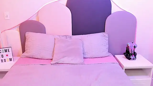 SophieGomez22 online show from 02-20-25, 05:18