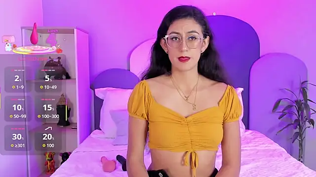 SophieGomez22 online show from 12-18-25, 11:27