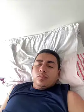 DanielGomez9 online show from 01-26-25, 08:34