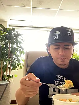 DanielGomez9 online show from 09-23-25, 05:16