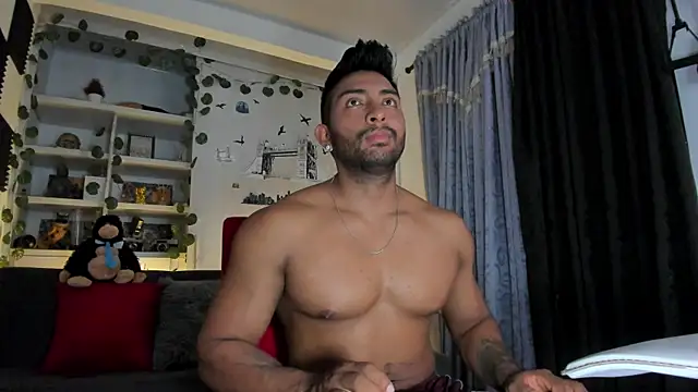 Couple muscle1 online show from 09-14-25, 10:20