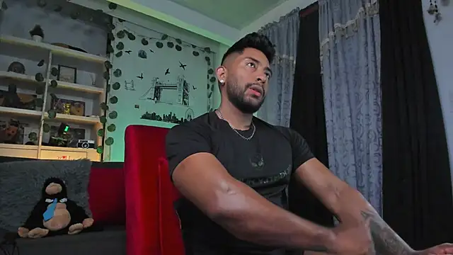 Couple muscle1 online show from 11-03-25, 10:53